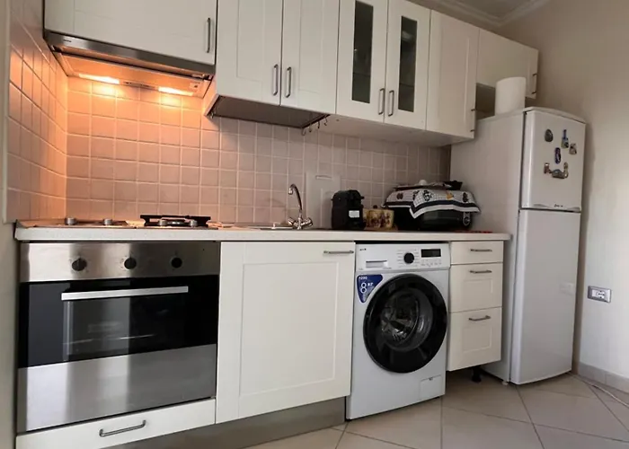 Peaceful, Cozy In A Neighborhood Apartman *